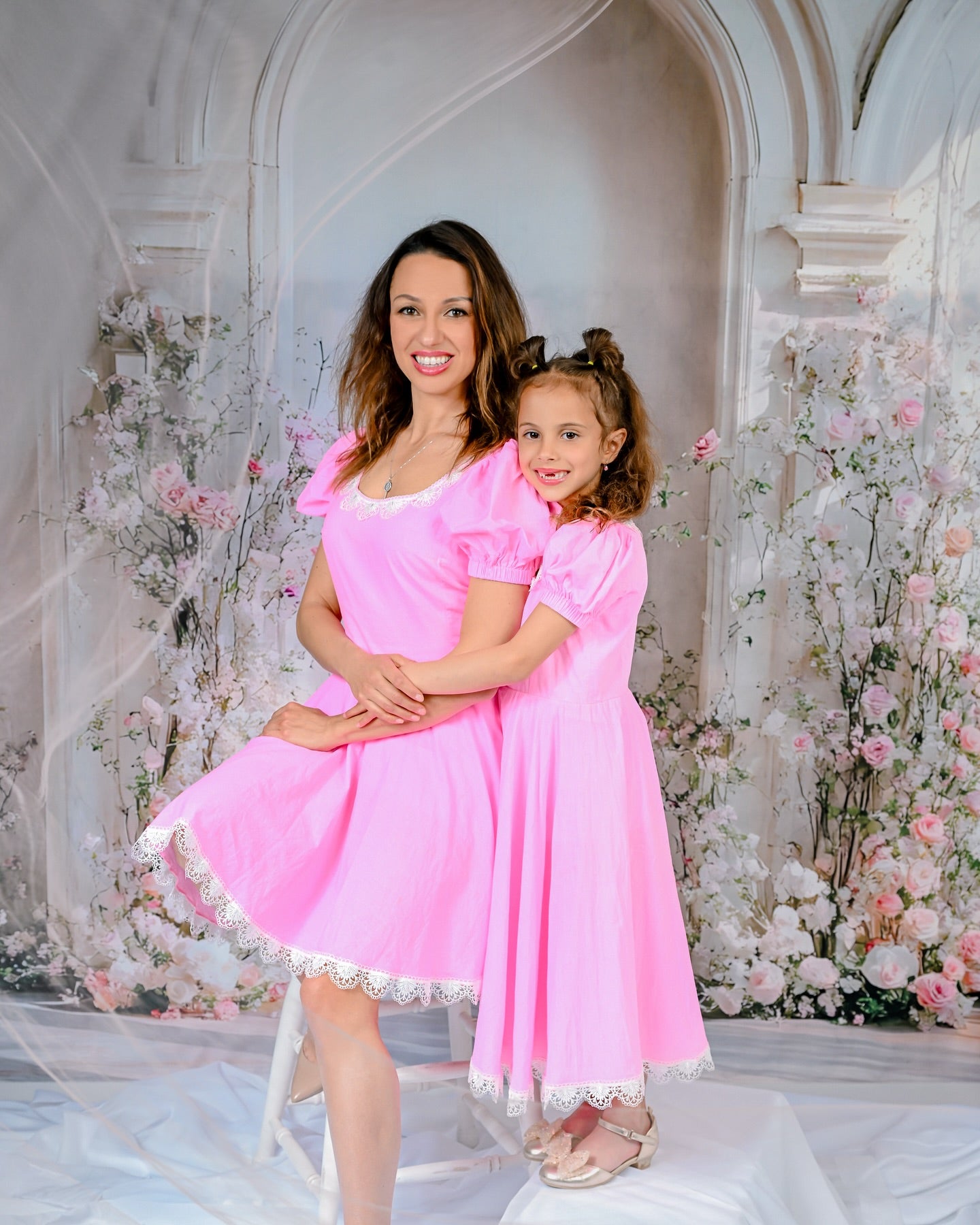 Toile de fond Fête des Mères Roses Roses Épanouies Archway GQ2-183