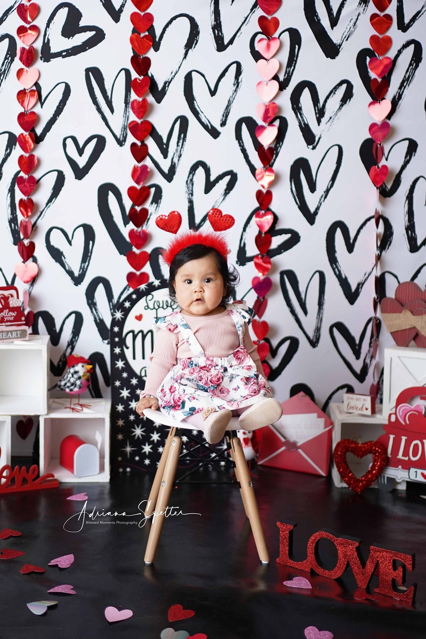 Toile de fond Saint-Valentin Toile de fond Saint-Valentin mur blanc cœurs MRR10-36