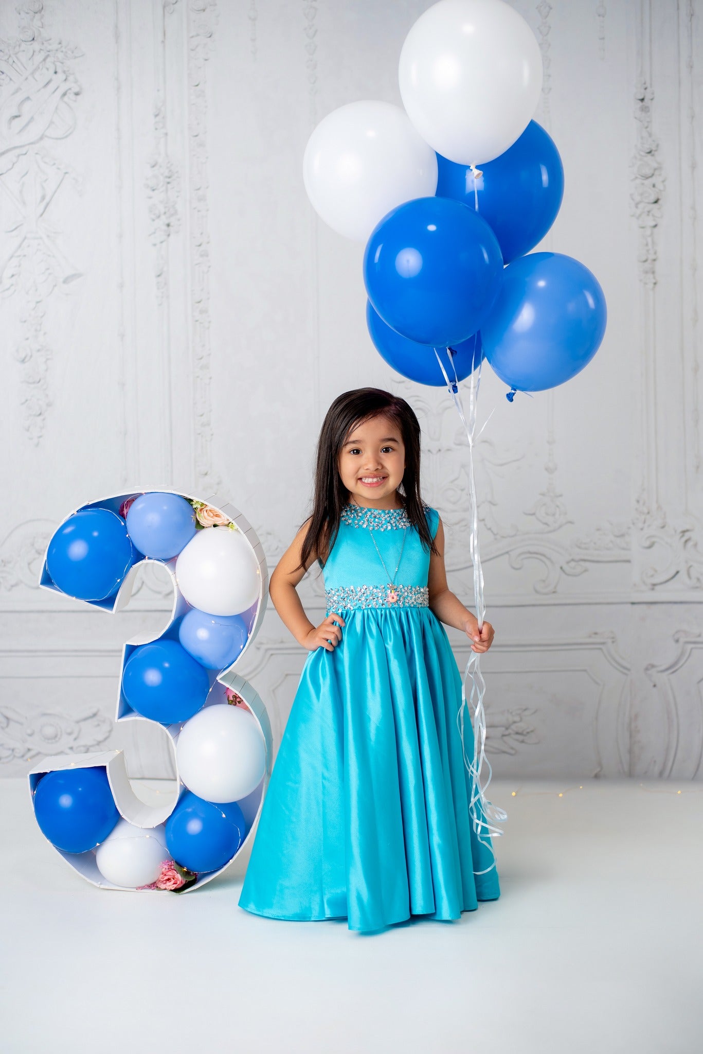 Toile de fond élégante de mur rétro blanc pour les photos D857