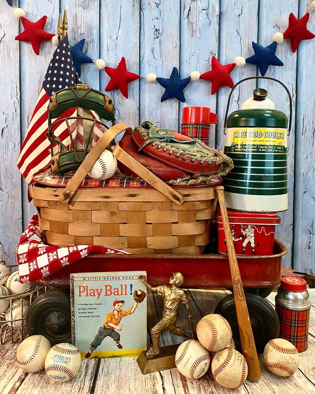 Toile de fond de photographie de texture en bois patiné bleu conçu par Beth Hrachovina