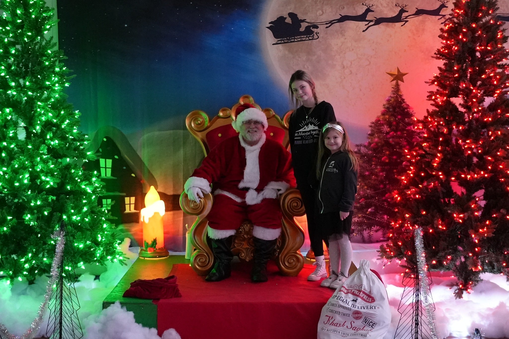 Maison miniature enneigée Elk Santa Xmas Toile de fond D979