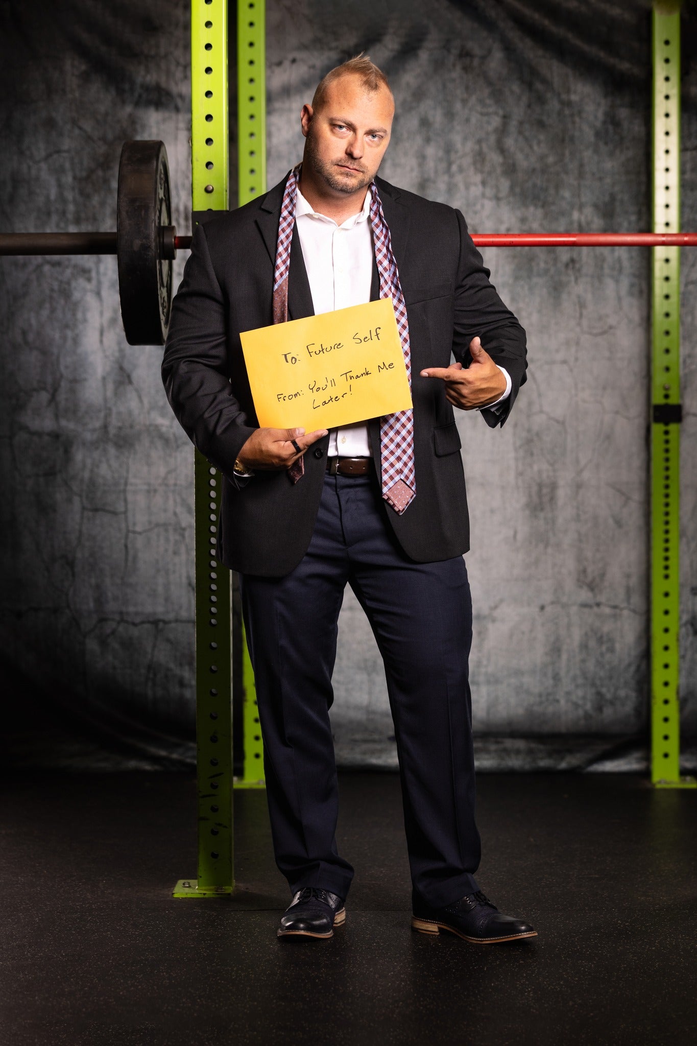 Fond de mur en béton fissuré grunge pour la photographie GA-999