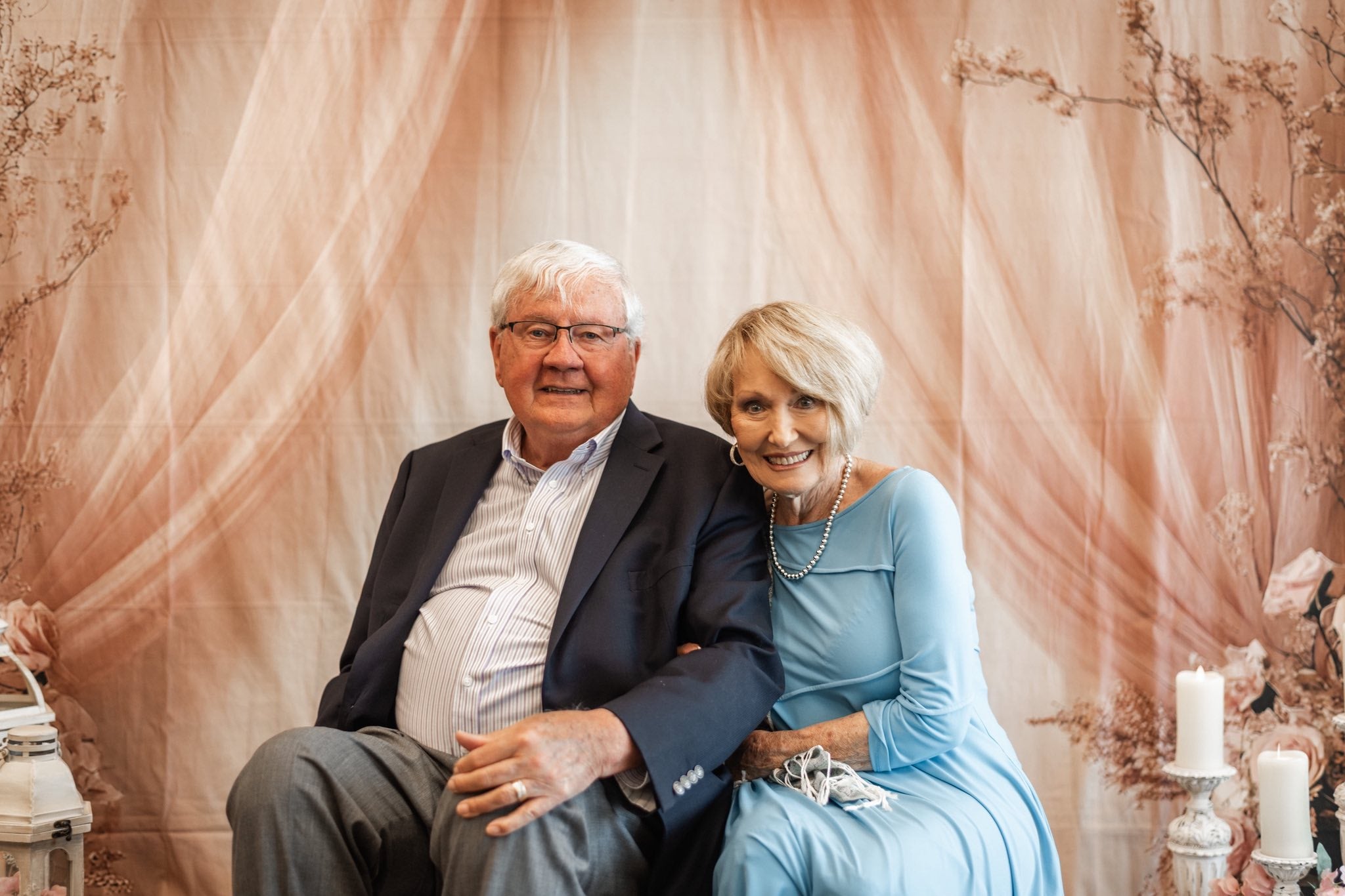 Toile de Fond Joyeuse Fête des Mères Nœud de Soie Floral Rêveur GQ2-119