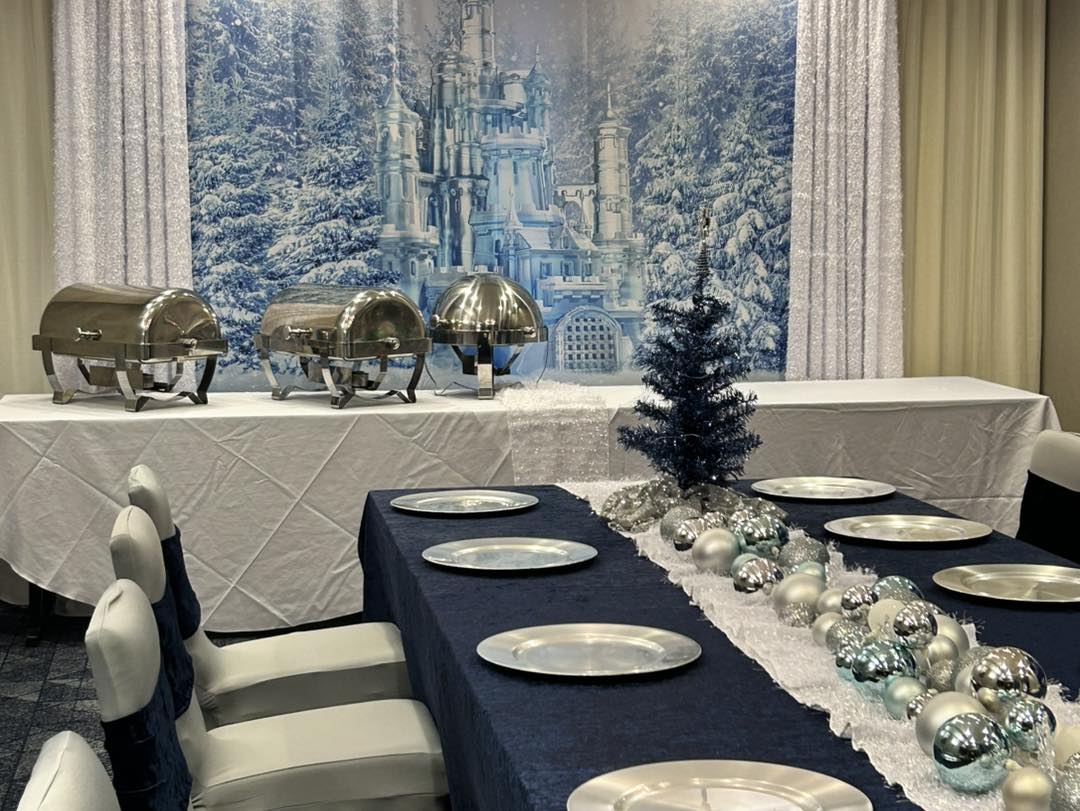 Toile de fond d'hiver du château de glace magique du pays des merveilles D852
