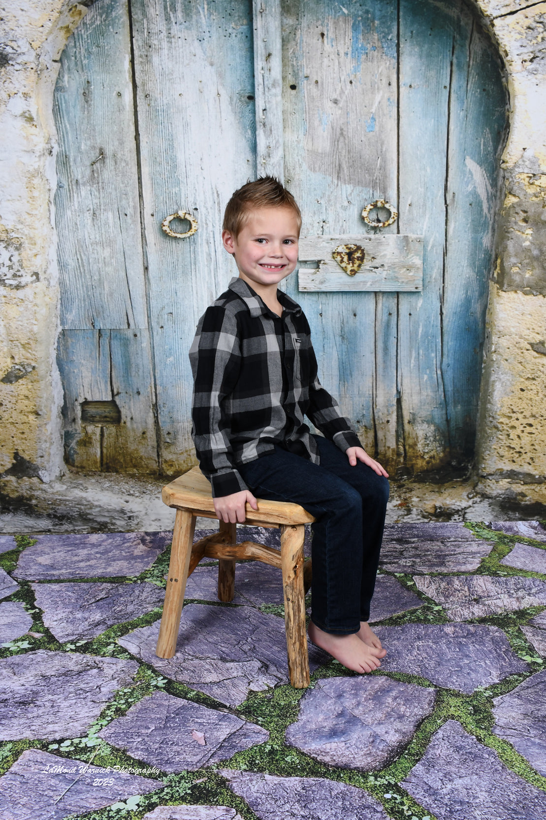 Bleu Clair Rond Petite Porte en Bois Cadre de Porte Jaune Toile de Fond Photo KAT-143