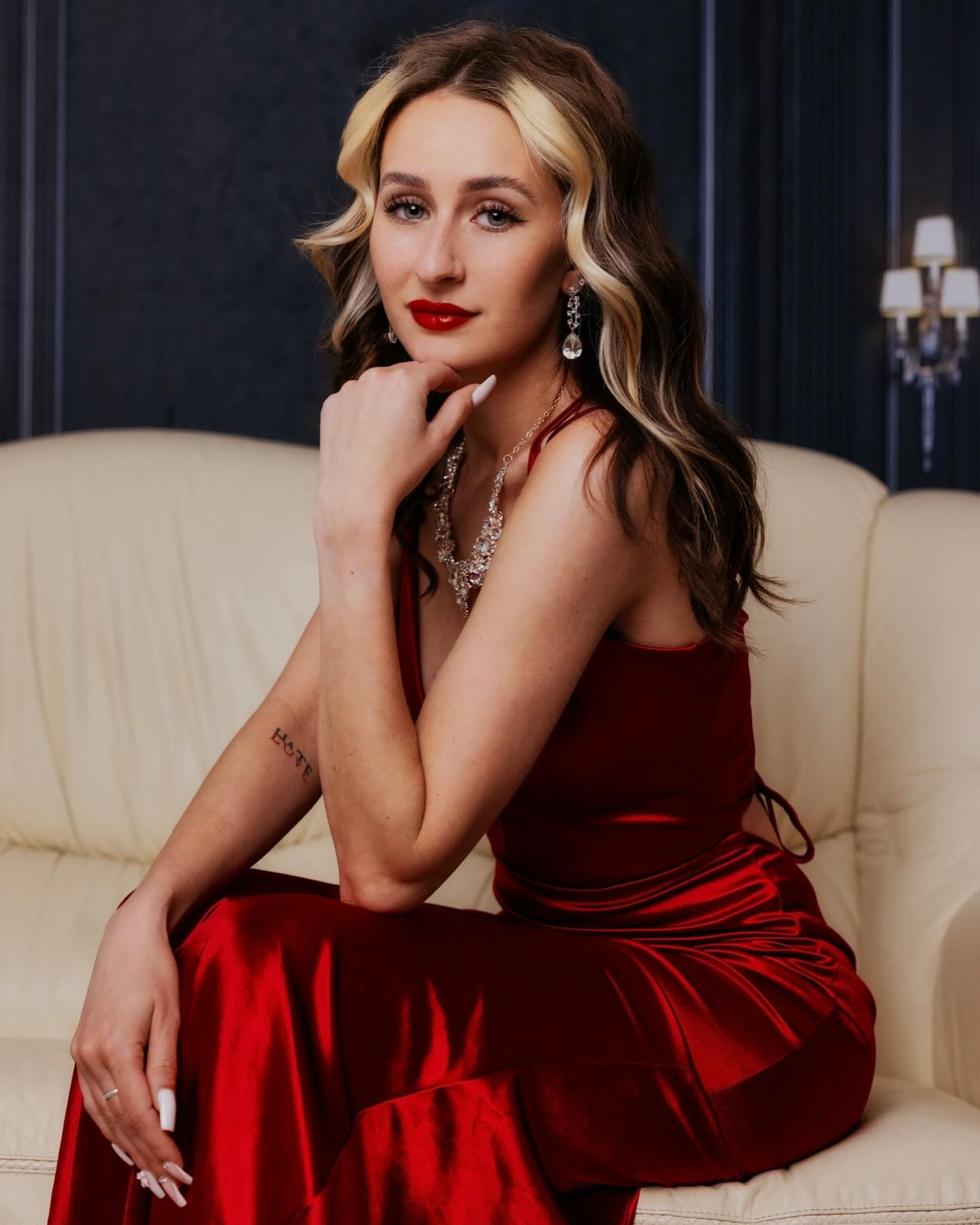 Toile de fond de porte murale en bois classique noire pour photomaton GA-71