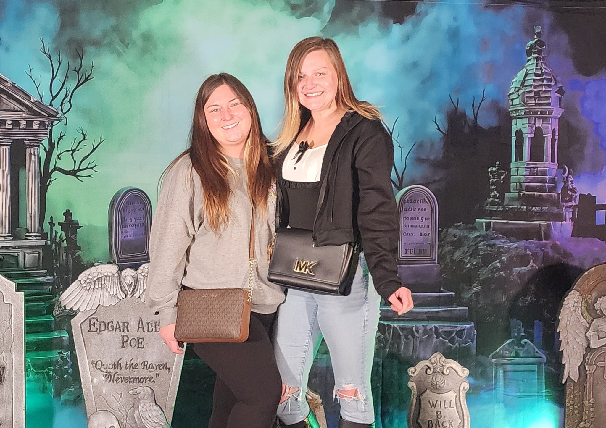 Toile de fond halloween Tombes Brumeuses Lumineuses MRR8-24