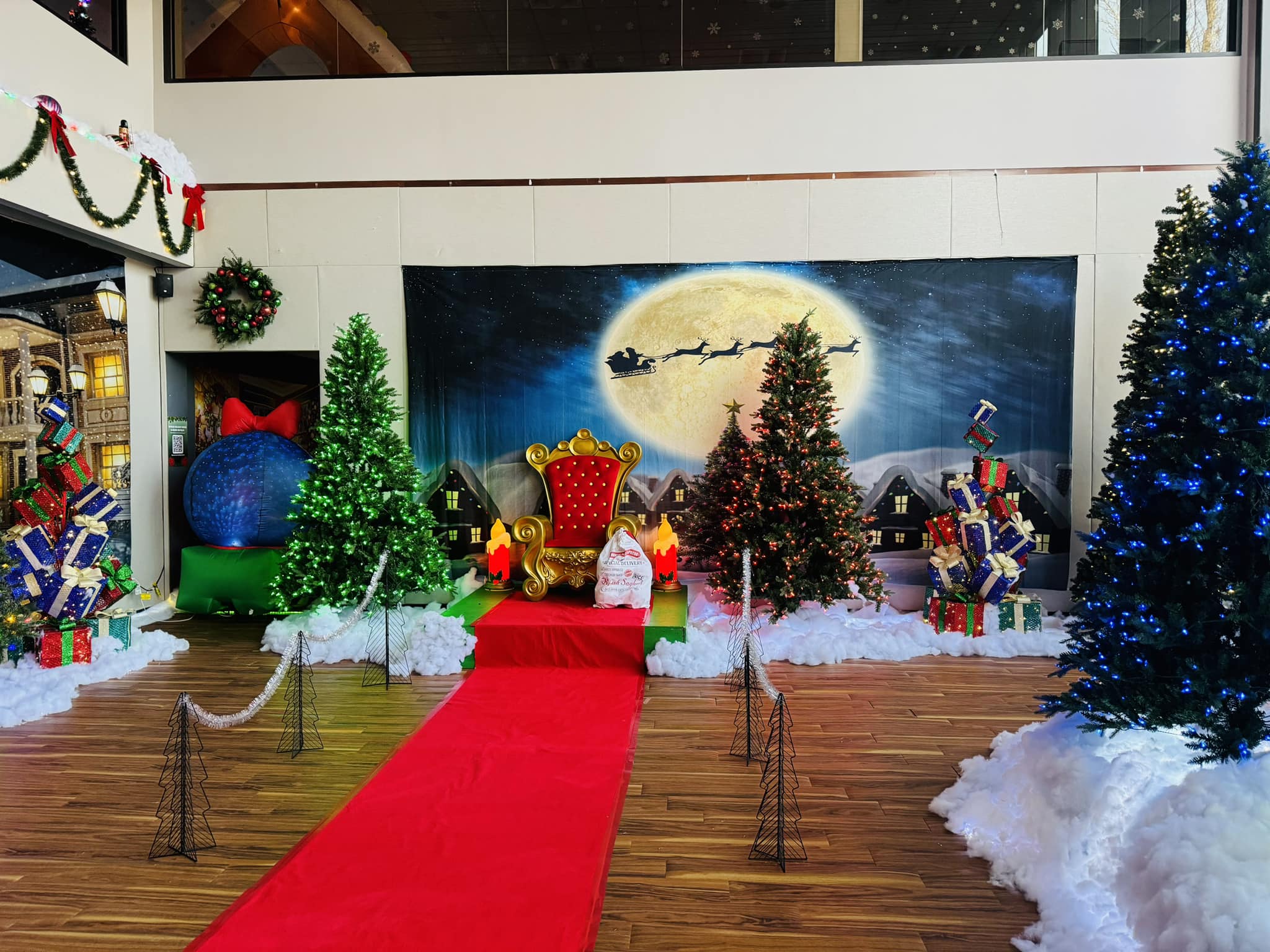 Maison miniature enneigée Elk Santa Xmas Toile de fond D979