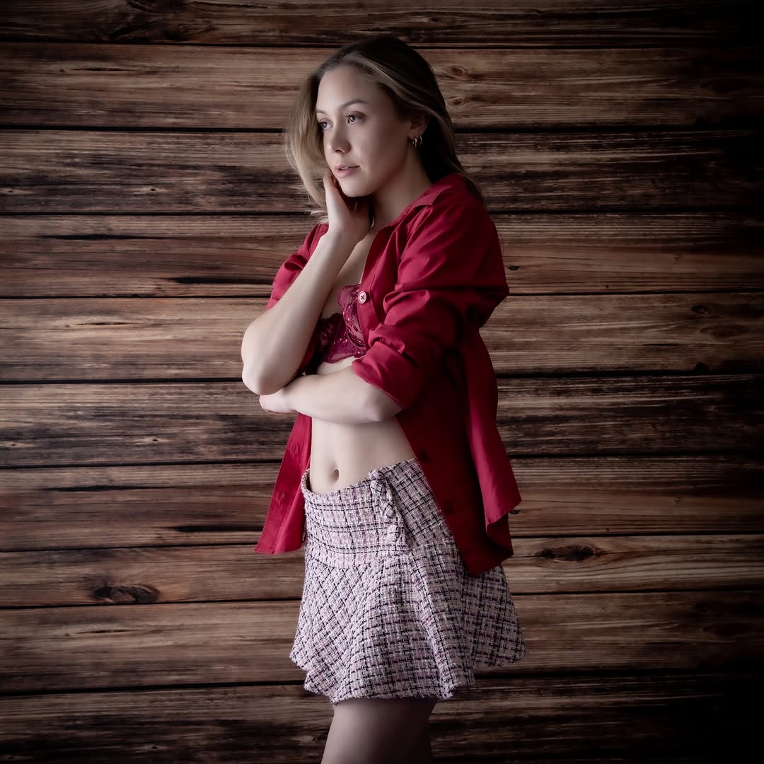 Toile de fond de texture de bois brun pour la photographie GC-80