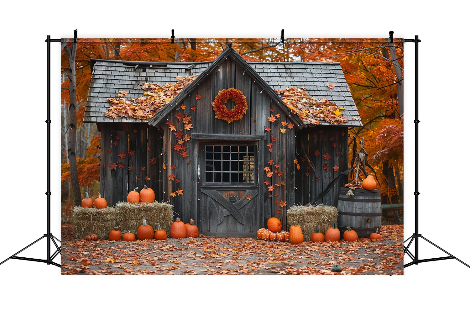 Toile de fond de maison en bois avec feuilles et citrouilles d'automne BRP7-144