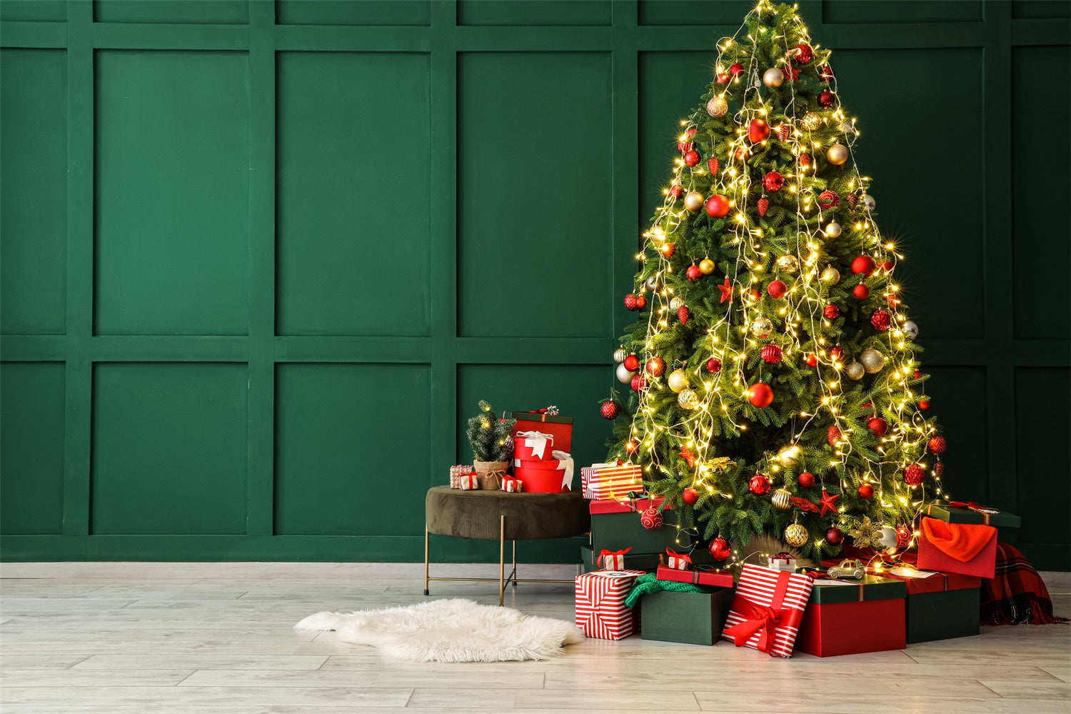 Toile de Fond Élégante de Mur Vert avec Arbre de Noël BRP8-114