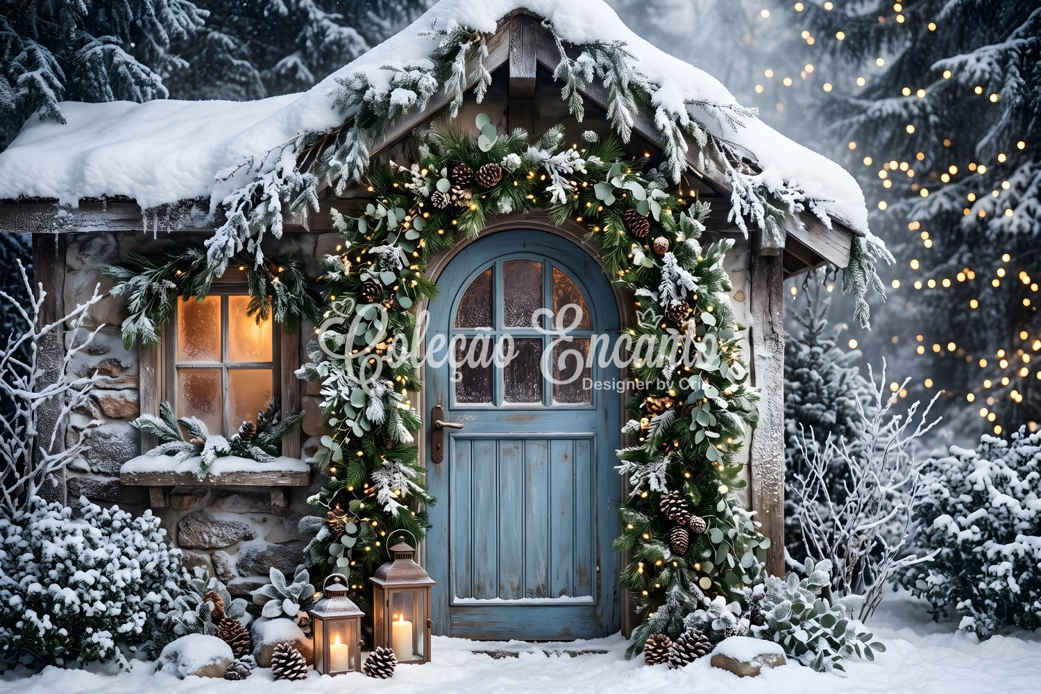 Toile de fond chaleureuse de Noël avec maison enneigée porte bleue et guirlande CEM65-155