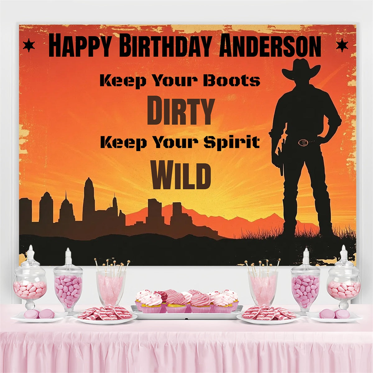 Toile de fond Anniversaire Personnalisée Silhouette de Ville Cowboy Occidental CSH4-31