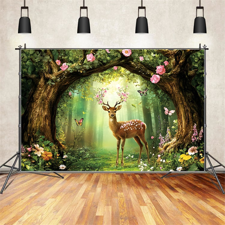 Toile de fond Forêt Fawn Gazon Cerf Fleurs Papillons CSH4-82