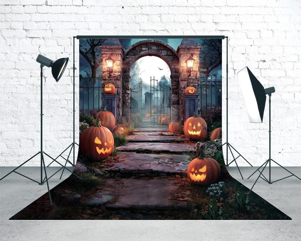Toile de fond Sweep Halloween Lampes Citrouille Portail Cimetière en Brique MRR8-53