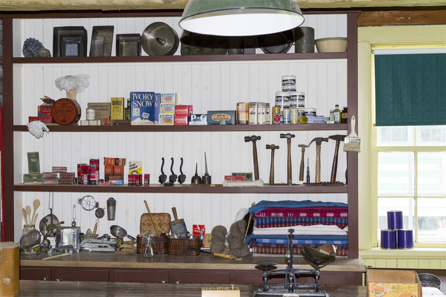 Toile de Fond Atelier Domestique pour la Fête des Pères RR5-15