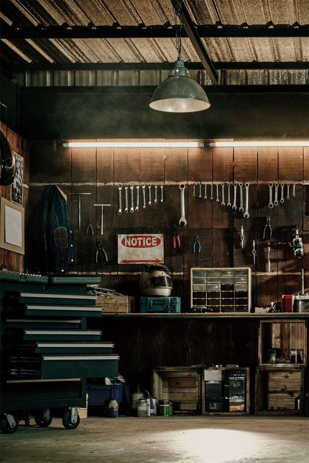 Toile de Fond Pièce avec Outils Suspendus de Famille pour la Fête des Pères RR5-17