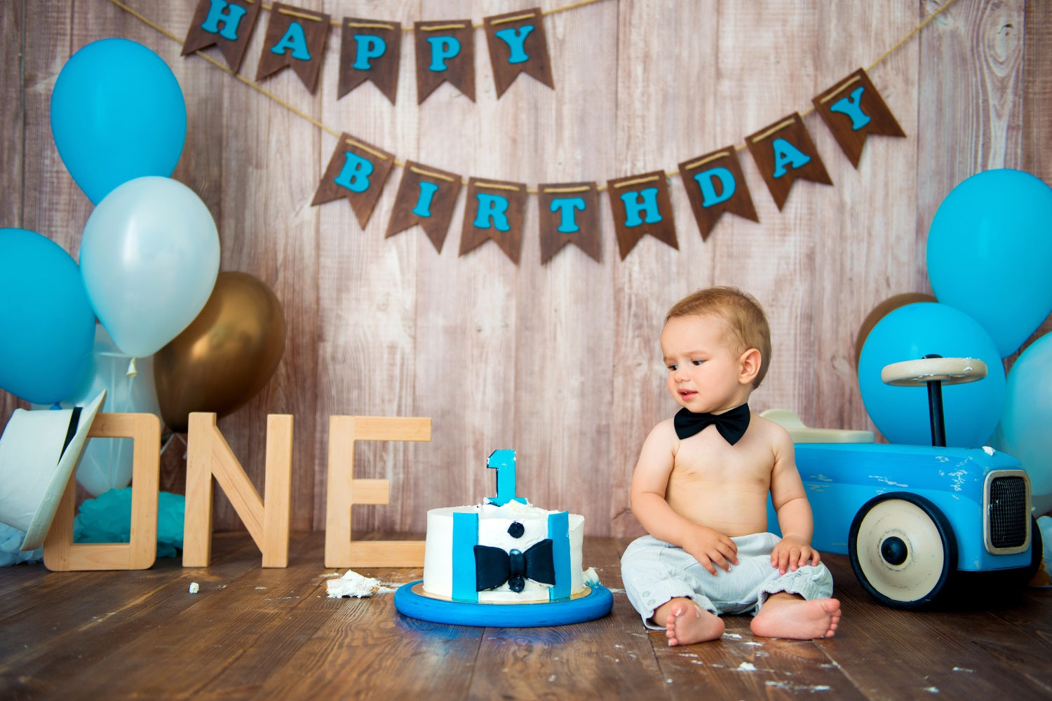 Toile de Fond "Joyeux Anniversaire" avec Ballons et Bois RR5-31