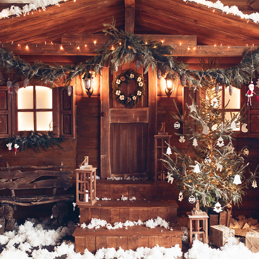 Toile de fond d'hiver de maison en bois confortable enneigée D988