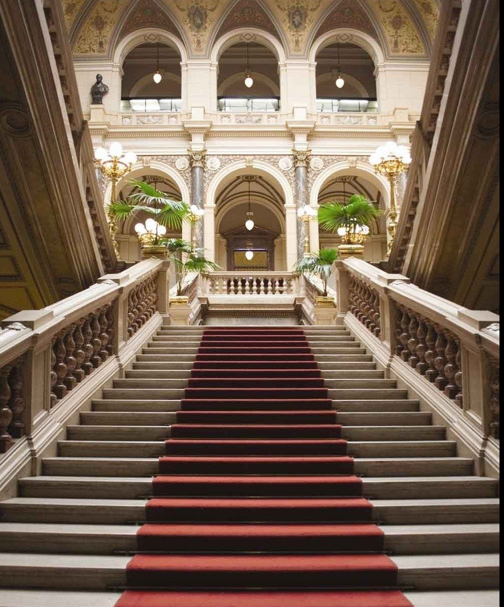 Red Carpet Golden Palace Castle Studio Backdrop N11171