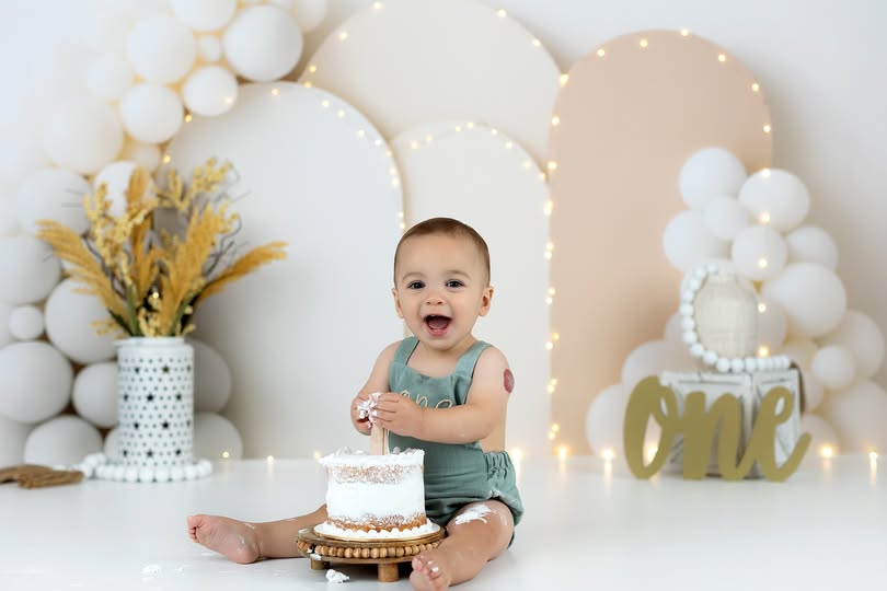 Toile de fond Smash Cake Minimaliste Arche Ballons Blancs Anniversaire MRR9-36