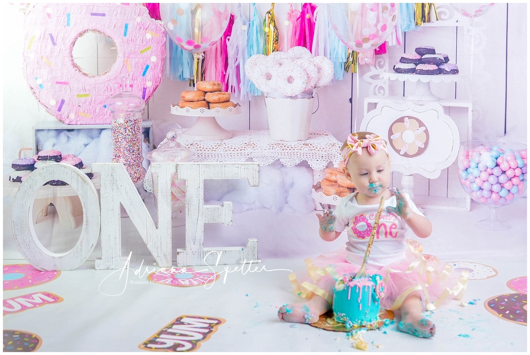 Fond d'anniversaire Fond de fête sur le thème des beignets Fond pour gâteau d'anniversaire MRR10-30