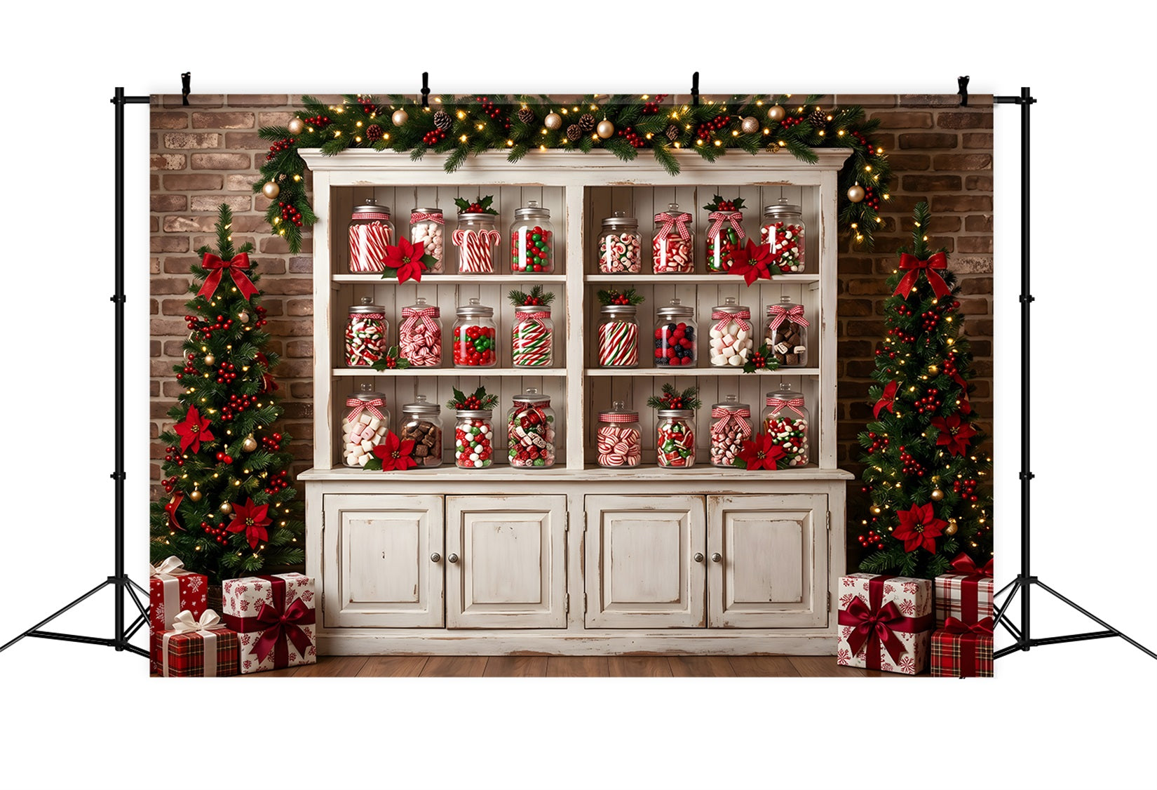 Toile de fond de Noël pour photomaton avec bocaux de bonbons armoire poinsettias et sapins CEM65-91