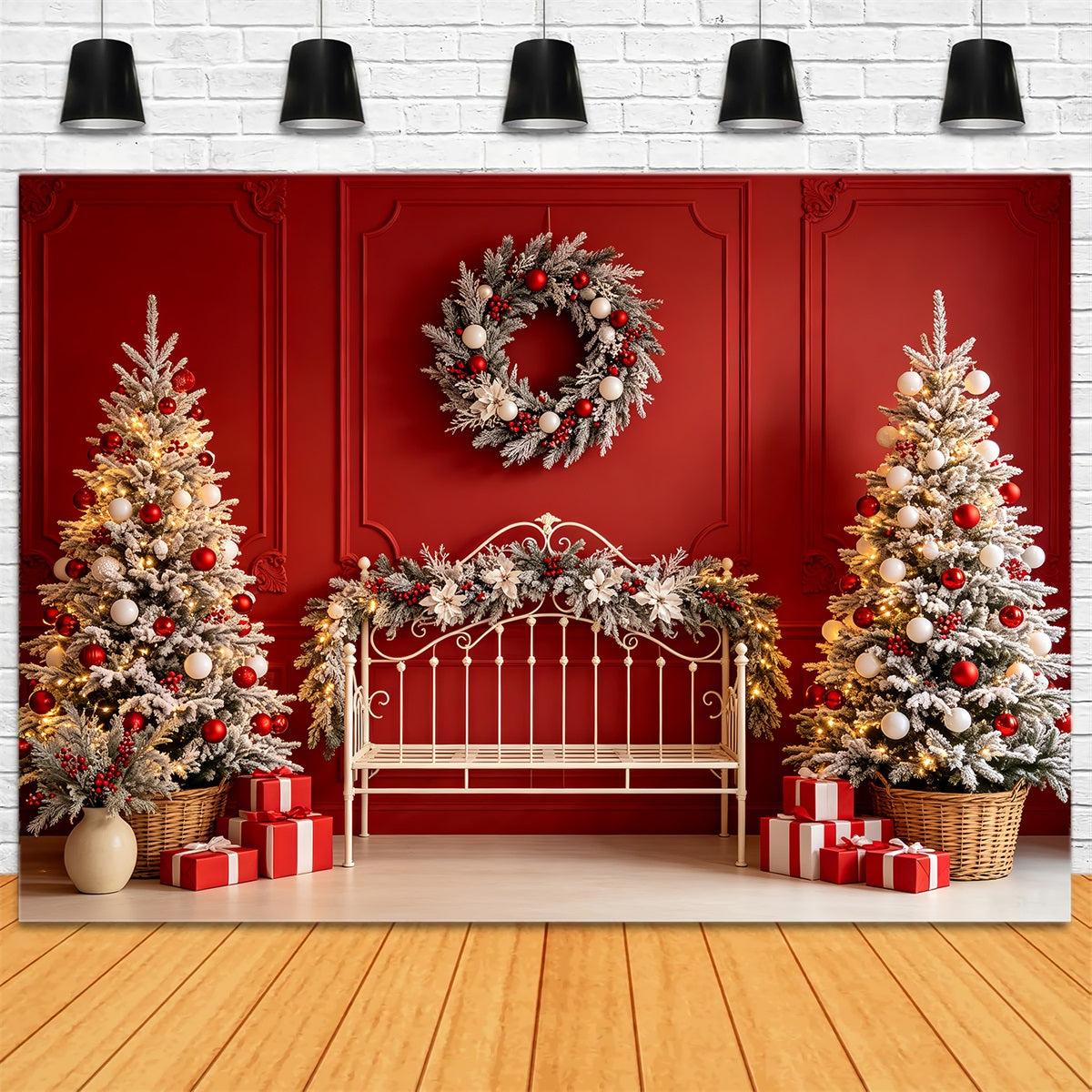 Tête De Lit De Noël Banc Rouge Arbres Givrés Fond En Mousseline De Noël CSH68-80