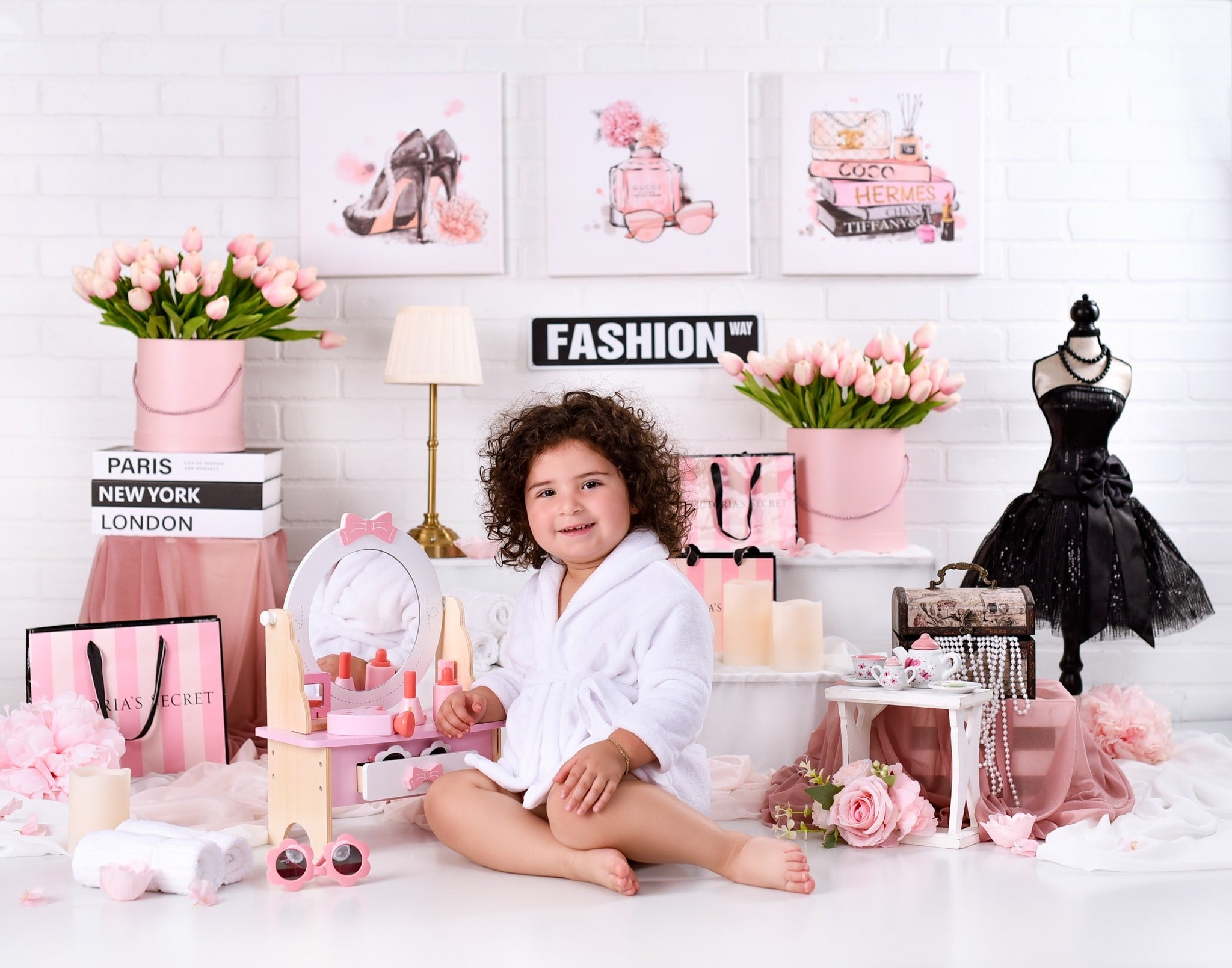 Toile de fond Mode Talons Parfum Livres Déco Bébé MRR9-21