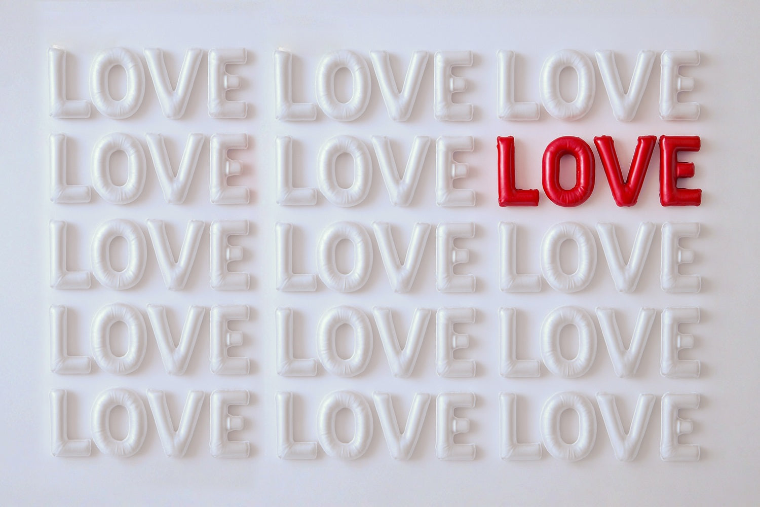 Toile de fond Saint-Valentin Lettres d’Amour Blanches Rouges MRR9-53
