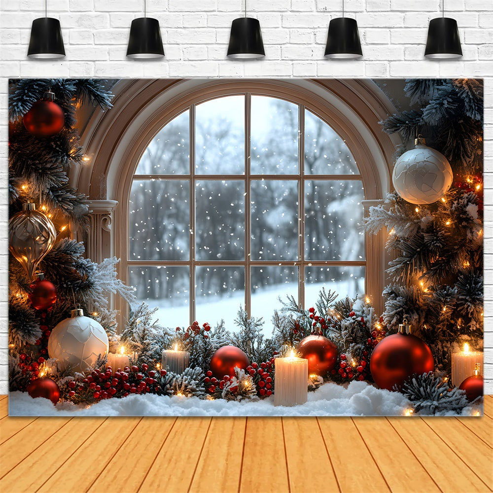 Toile de fond Décorations de boules de Noël avec vue sur flocons depuis fenêtre RR9-71