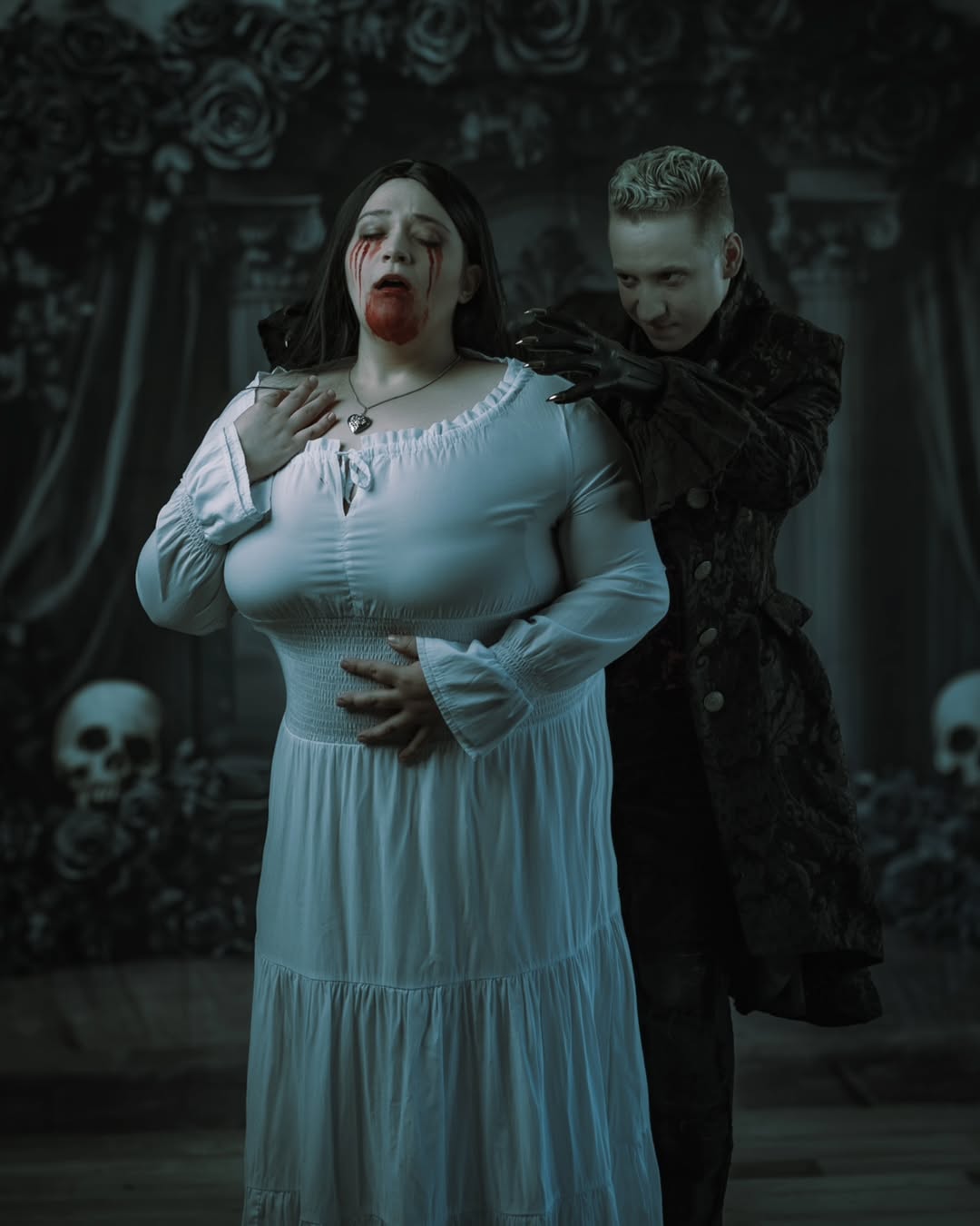 Toile de Fond Mur Rétro et Rideau Noir avec Roses d'Halloween RR8-381